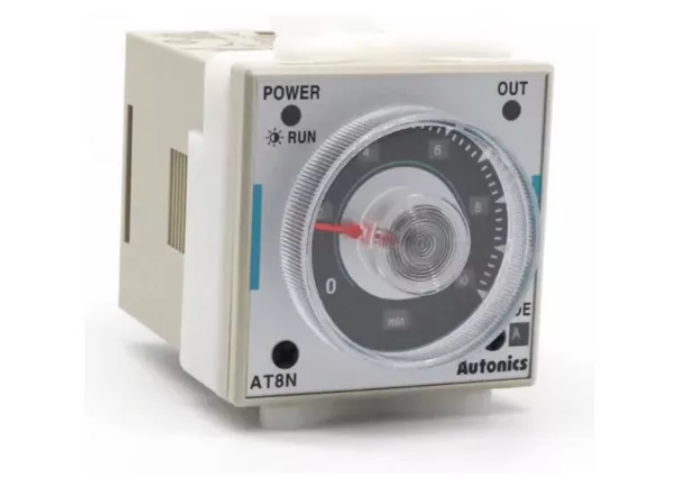 Timer Análogo Multifuncional AT8N 24-240v Ac Dc Autonics