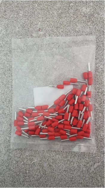 VE1008-TERMINAL FERRUL PARA CABLE  CAL.18 ROJA (100PZ)